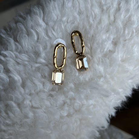 CREZUS Paris :SOHO Pierced Earrings ( Beige / Gold )