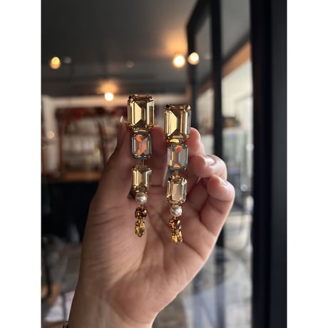 CREZUS Paris : 22H18 Clip Earrings ( Champagne / Pearl)