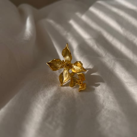 LYNYER London : BLOSSOM RING ( BIG )
