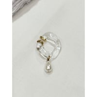 BEATRIZPALACIOS Madrid | Magma and Pearl Link Medium Ear cuff (clear)