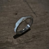 TO GARAL Madrid | “Broken Florentine Band” Ring
