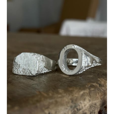 TO GARAL Madrid : “Ageless Narratives”  Ring