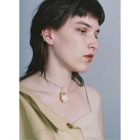 BEATRIZ PALACIOS Madrid | PALE YELLOW ROSE SILVER NECKLACE