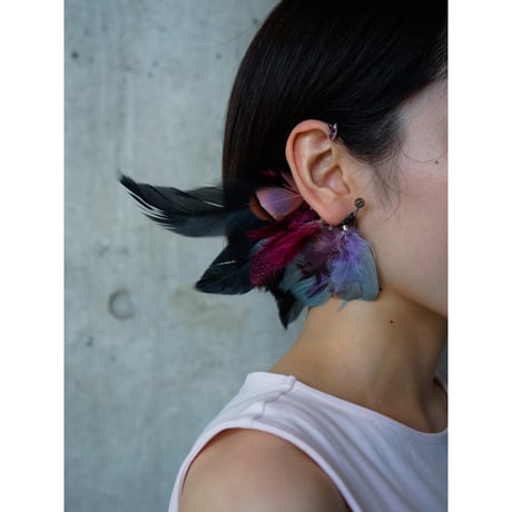 Delphine Charlotte Parmentier Paris | EDEN3 Feather Ear Cuff by one ( Pink )
