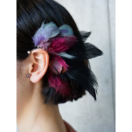 Delphine Charlotte Parmentier Paris | EDEN3 Feather Ear Cuff by one ( Pink )