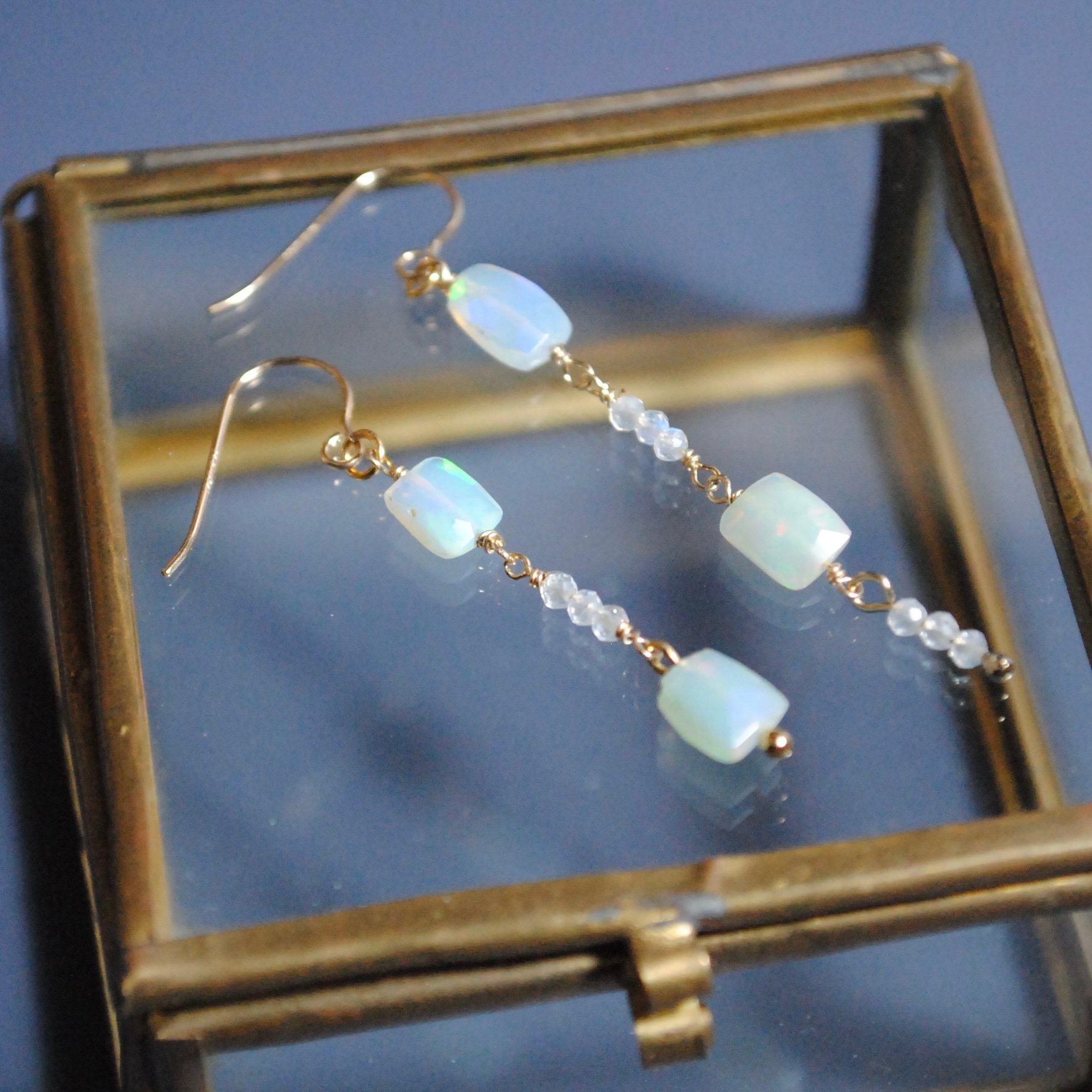 14kgf オパールピアス✾ オパールピアス〈長方形・赤系〉〜14kgf〜 | Ketti