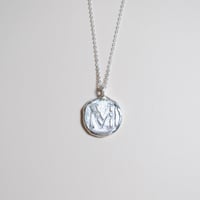 Kettiオリジナルコイン型イニシャルネックレス 〈M〉〜silver925〜