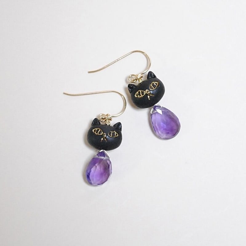 黒猫とアメジストのピアス〜14kgf〜 | Ketti