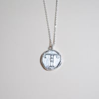 Kettiオリジナルコイン型イニシャルネックレス 〈T〉〜silver925〜