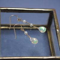 オパールと淡水パールのピアス〜14kgf〜
