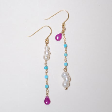 14kgfピジョットカラーオパールピアス/イヤリング 14kgfピジョットカラーオパールピアス/イヤリング