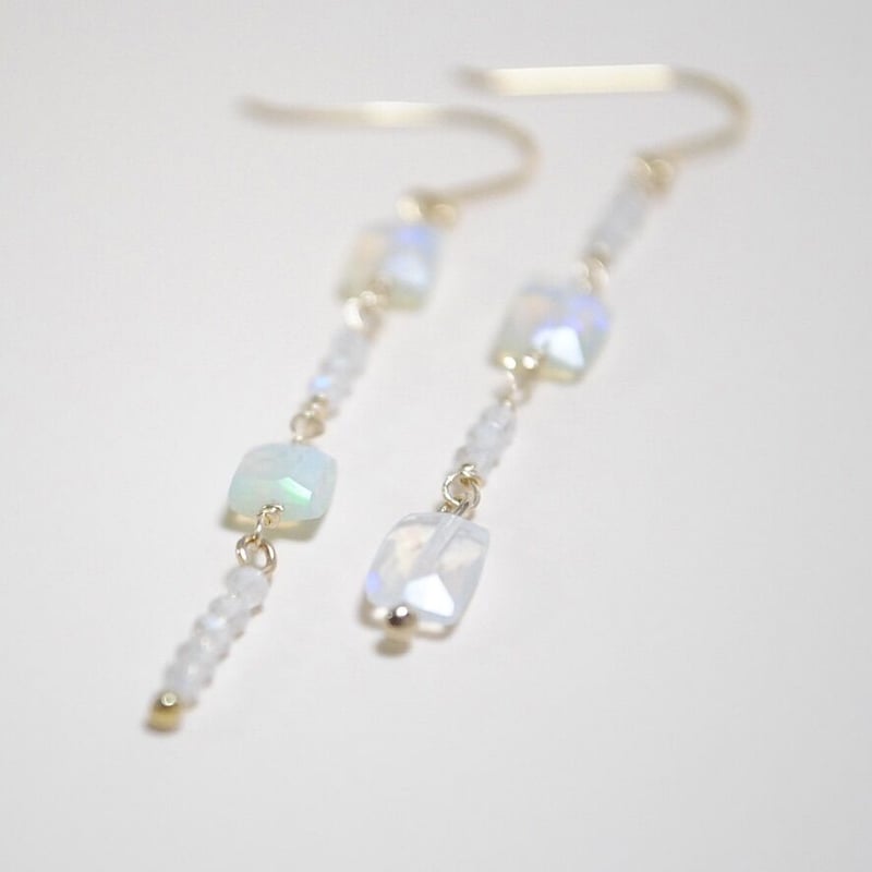 14kgf オパールピアス✾ 14kgf エチオピアンオパールのピアス Mermaid 