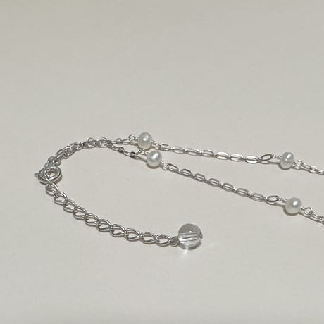 レース風ショートネックレス　レインボームーンストーン　〜silver925〜