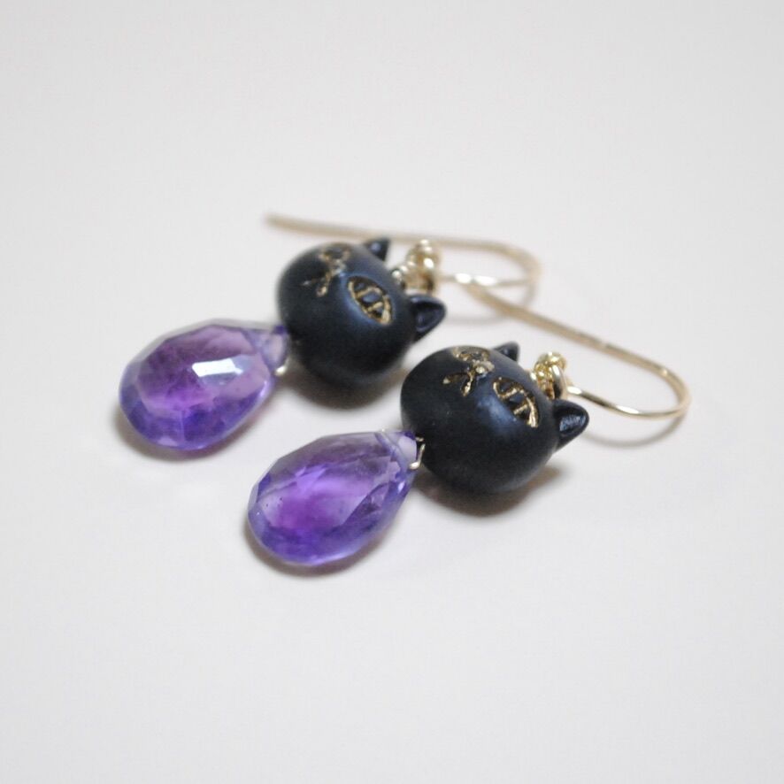 黒猫とアメジストのピアス〜14kgf〜 | Ketti