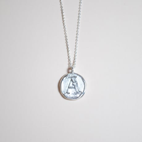 Kettiオリジナルコイン型イニシャルネックレス 〈A〉〜silver925〜