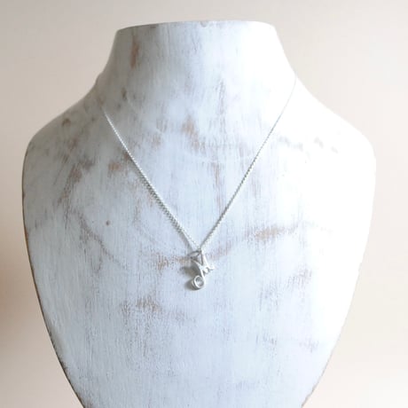 Kettiオリジナルイニシャルネックレス 〈M〉〜silver925〜
