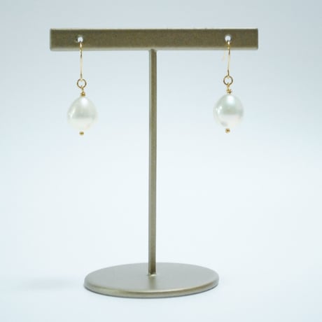 淡水パールの雫ピアス〜14kgf〜