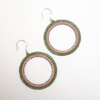 カジュアルフープピアス〈カーキ＆オレンジ〉