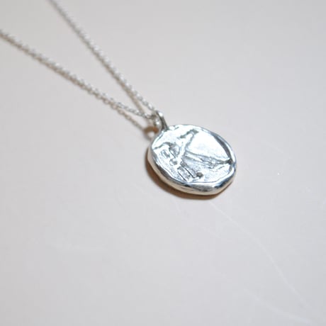 Kettiオリジナルコイン型イニシャルネックレス 〈K〉〜silver925〜