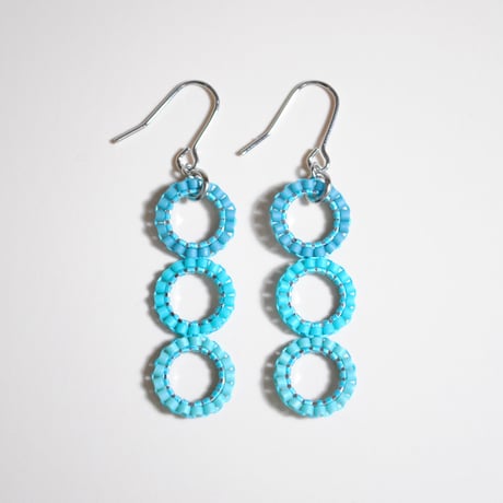 泡ピアス〈ライトブルー×シルバー〉