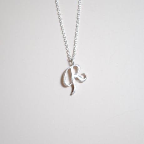 Kettiオリジナルイニシャルネックレス 〈R〉〜silver925〜