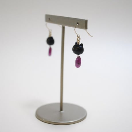 黒猫とルビーのピアス〈A〉〜14kgf〜
