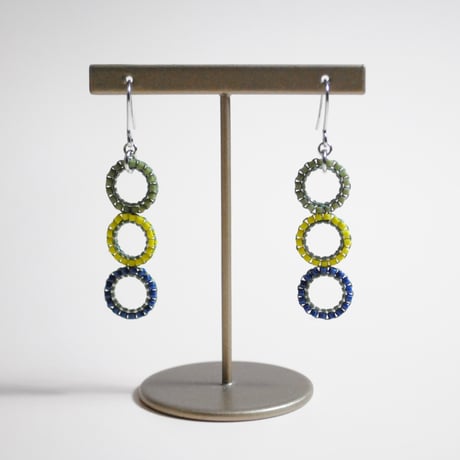泡ピアス〈マルチ×シルバー〉