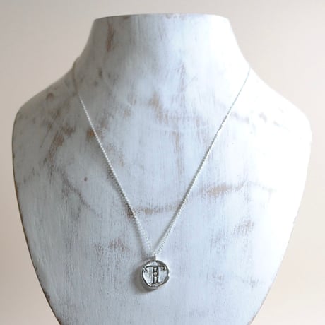 Kettiオリジナルコイン型イニシャルネックレス 〈T〉〜silver925〜