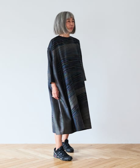 long sleeve dress / 大島紬（グレー地に鶴の柄）