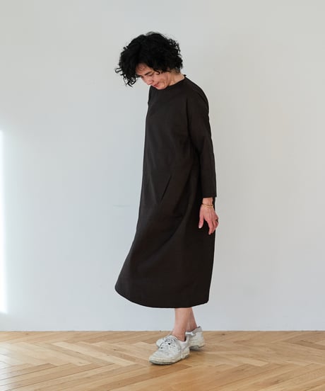 long sleeve dress  / 紬（焦茶色）