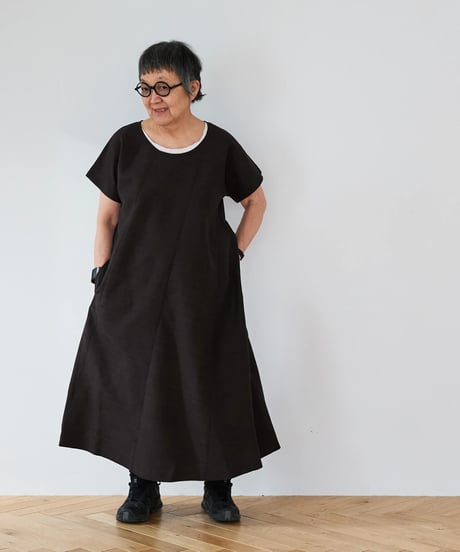 new french sleeve dress  / 紬（黒茶色）