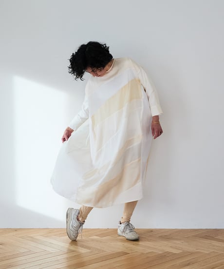 long sleeve dress / 胴裏（白色）