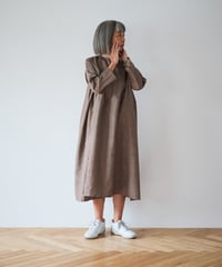 long sleeve dress / 紬（薄茶色）