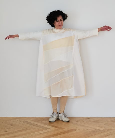 long sleeve dress / 胴裏（白色）