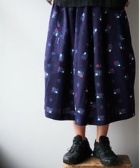 skirt / 絣（紺に模様）