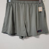 無地ショートパンツ(カーキ)