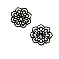 ピアスＳ  flower B-075