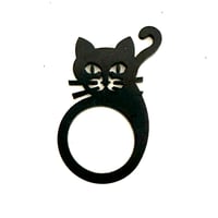 RING   cat bea A-084