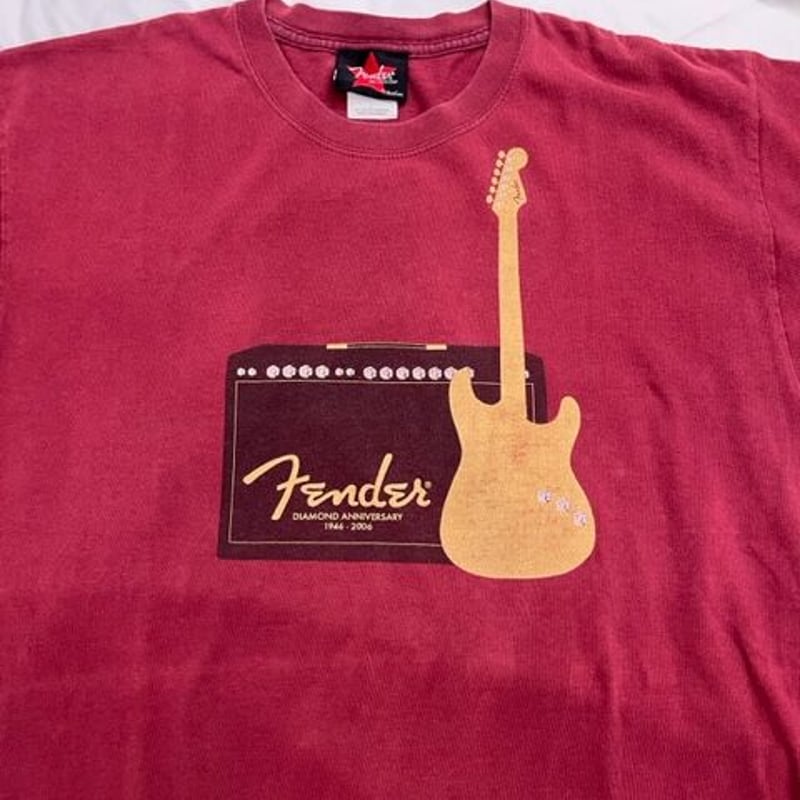 フェンダー社 60周年 アニバーサリー Tシャツ | FLUFFY