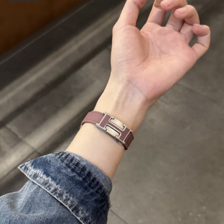 3日タイムセール25％OFF! アップル ウォッチ 10/11 バンド シリコン apple watch se3 バンド  マグネット 細い M325