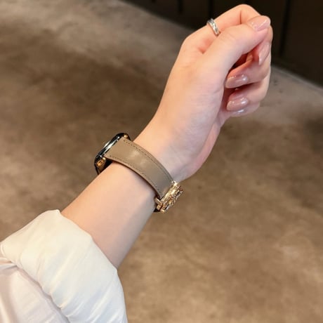 アップル ウォッチ 10 バンド 女性 人気 apple watch 革 バンド かわいい マグネット M290