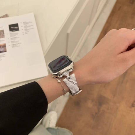 アップル ウォッチ バンド 女性 おしゃれ  apple watch series 10 バンド レザー M181