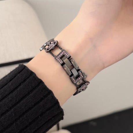 アップル ウォッチ ブレスレット 女性 人気 apple watch se バンド おすすめ M246
