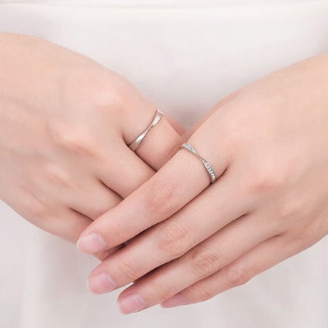 「010」フリーサイズ 指輪 ペアリング メビウスリング シルバー925 リング シンプル