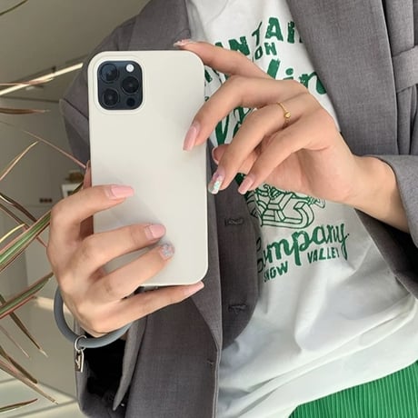 iphone16 ケース 韓国 iphone16pro ケース シリコン ストラップ 付き M165