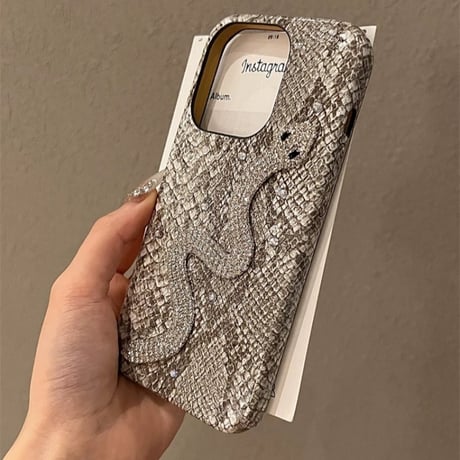 iphone16/16pro ケース 韓国 流行り iphoneケース かわいい スネーク M143