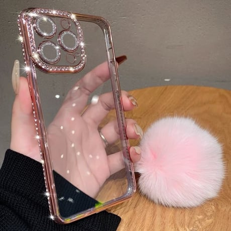 【もこもこチャーム付き】iphone16/16pro ケース 透明 かわいい iphone ケース キラキラ カメラ保護 M026