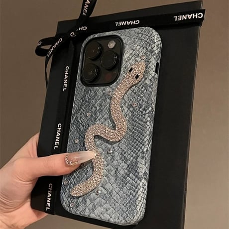 iphone16/16pro ケース 韓国 流行り iphoneケース かわいい スネーク M143