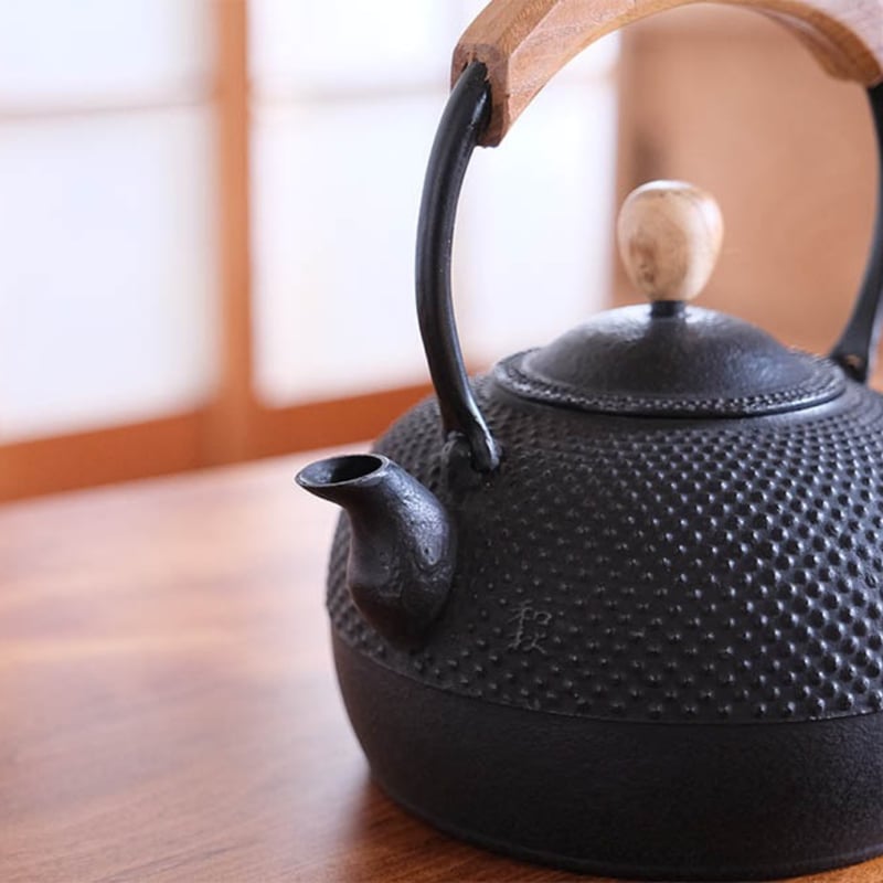 i)南部鉄器 鉄瓶鬼あられコレクター必見！内側超綺麗！！