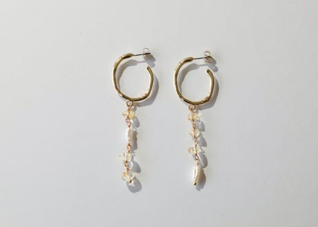 【con.fei.to】高品質 シトリンと淡水パールのピアス ※イベントクーポン使用不可